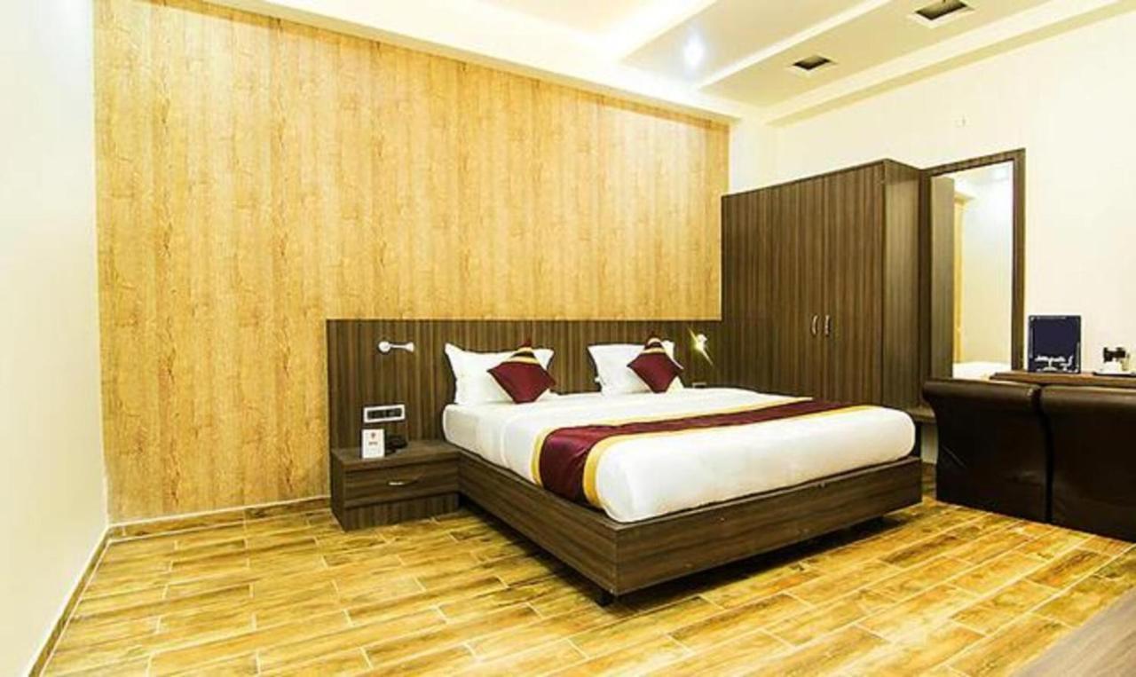 Fabhotel Sam Lucknow