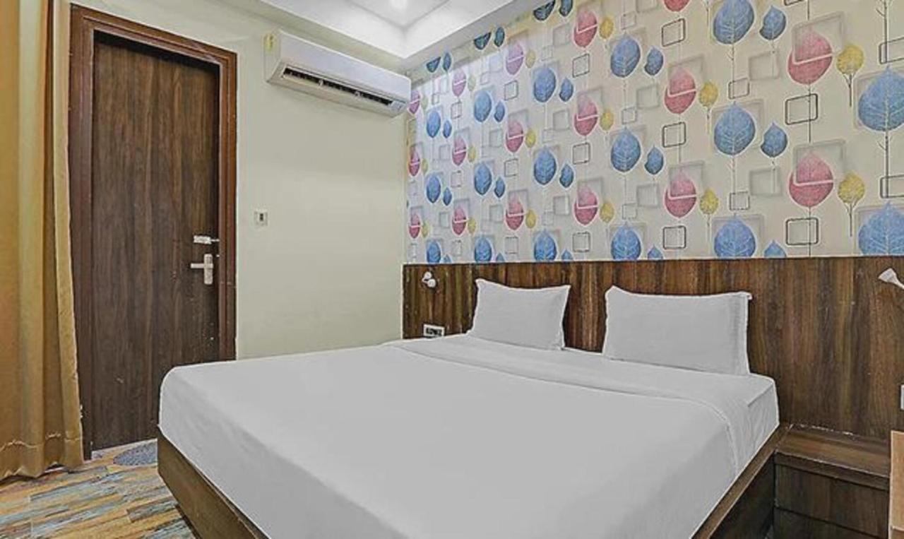 Fabhotel Sam Lucknow
